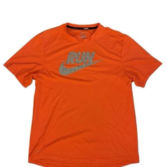 NIKE RUN GRAPHIC ATHLETIC T SHIRT - Picture 5 of 5